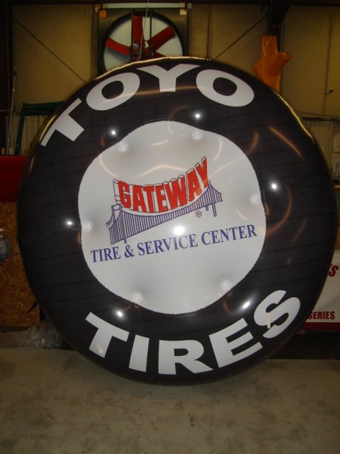 custom tire shape balloon with logo