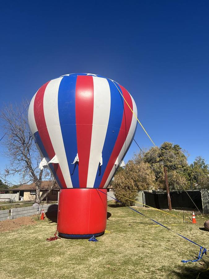 Red white and blue hot-air-balloon-shaped cold-air inflatable